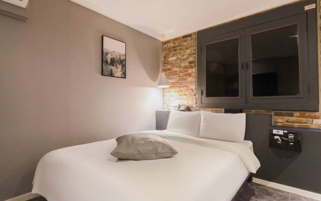 Stay Inn Hotel