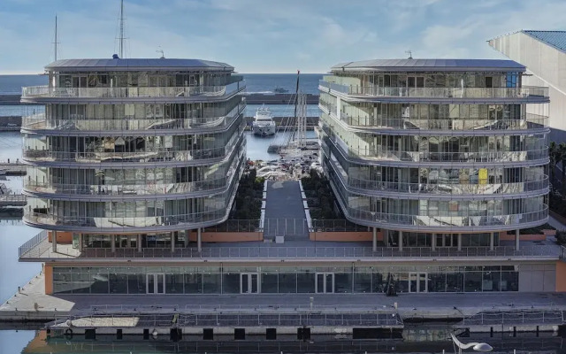 Waterfront Vibes by Wonderful Italy