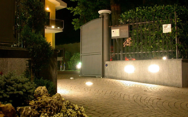 Rosta Residence Ranverso