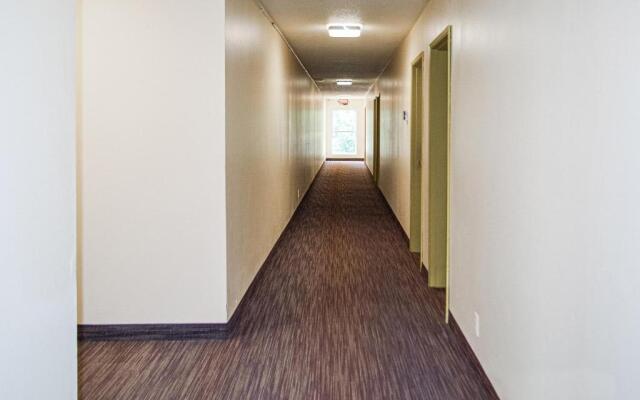 Greeley University Inn