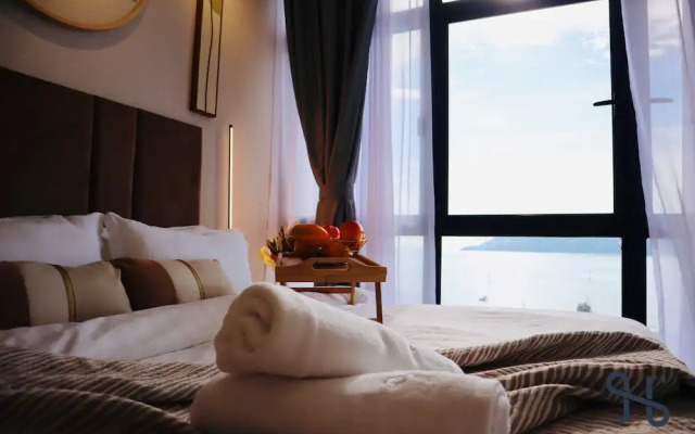 The Shore by Homesuite'