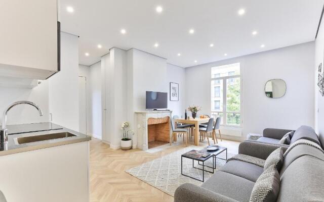 126 - Urban Amazing 3BR Montorgueil