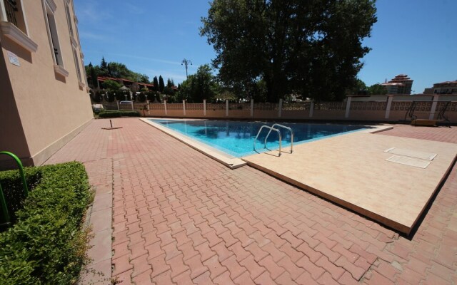 Menada Villa Astoria