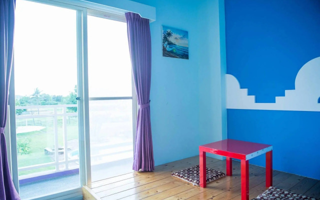 Country Lane Hostel