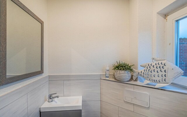 Stunning Home in Friedrichskoog With 3 Bedrooms, Sauna and Wifi