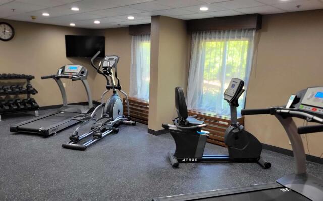 Best Western Plus Lexington Inn