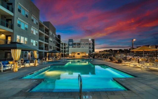 CozySuites at Westgate