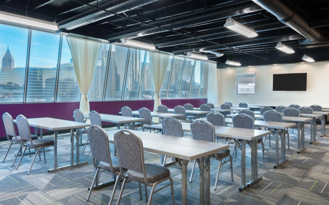 Home2 Suites by Hilton Atlanta Downtown