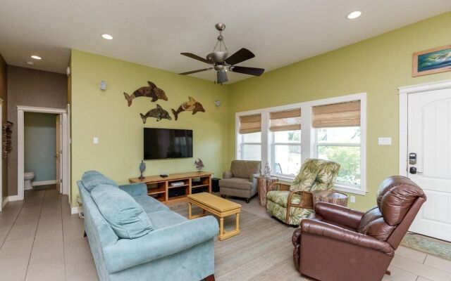 Coastal Cotter Getaway