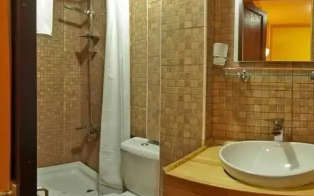 The Little House Hostel