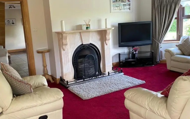 Gallagh Guest House self catering h18r252 Eircode