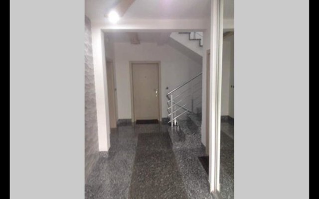 Modern 1 Bed Apartment, near shopping mall Stadion