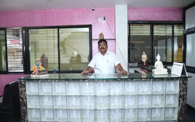 Hotel Kewal