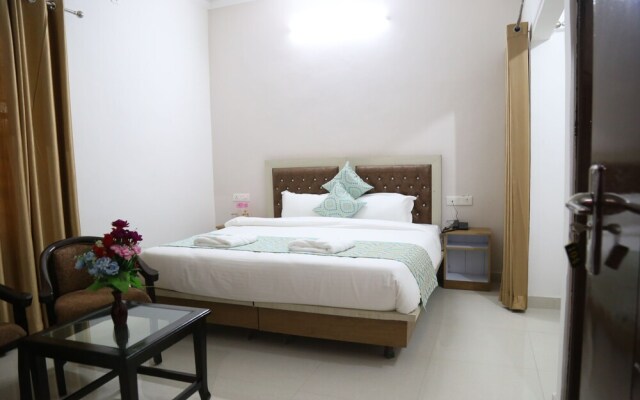 Hotel Yog Tapovan