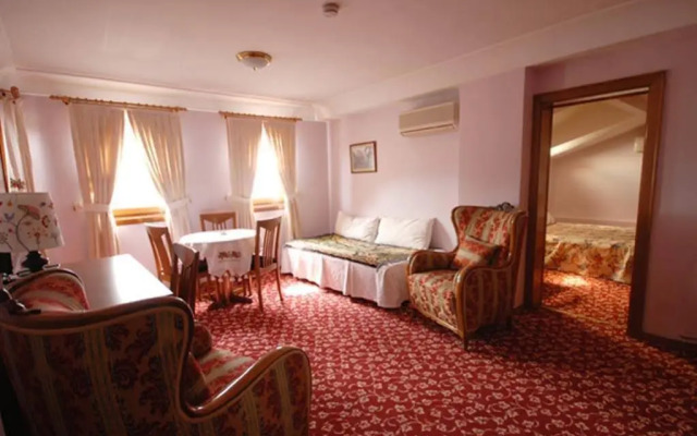 Safran Hotel