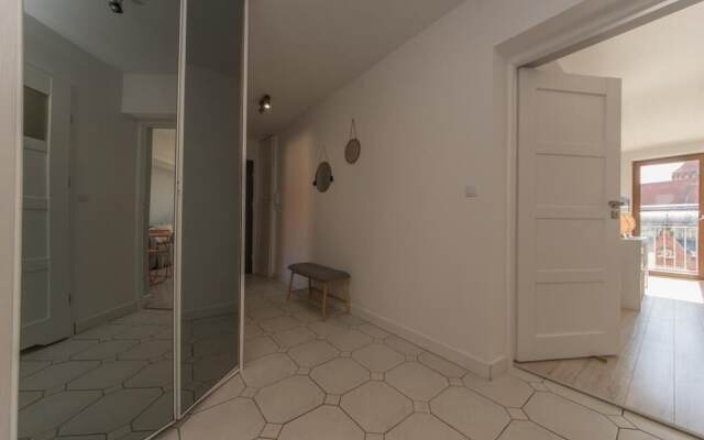 BillBerry Apartments - Merchant House