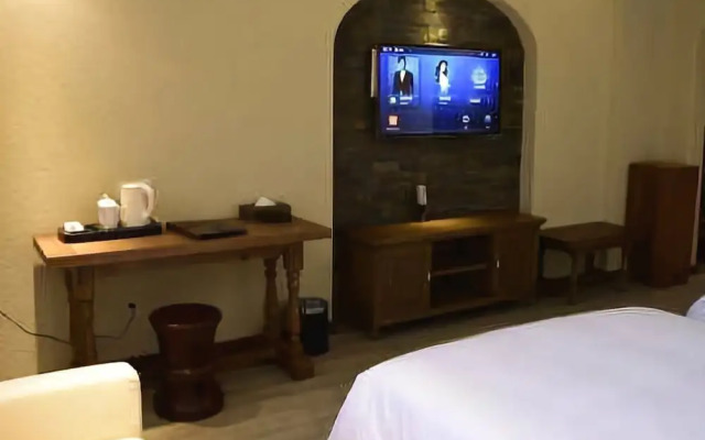 Chenxi Fengqing Hotel