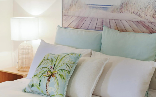 Rosie's Seaview – Guest Rooms – Merimbula
