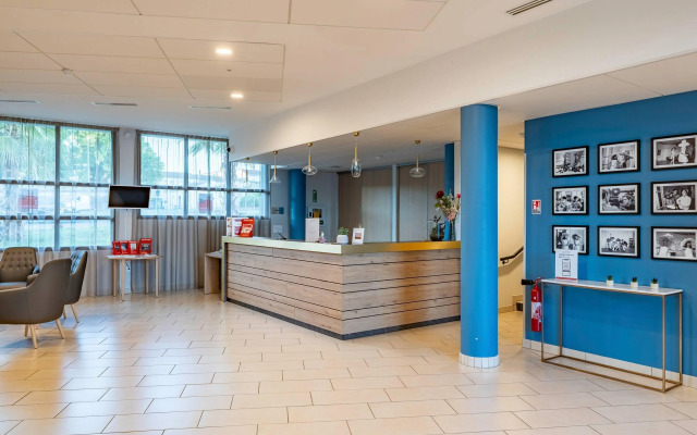 Quality Suites Rochefort