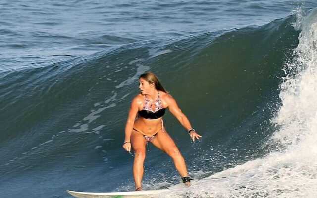 Surf Break at Paunch