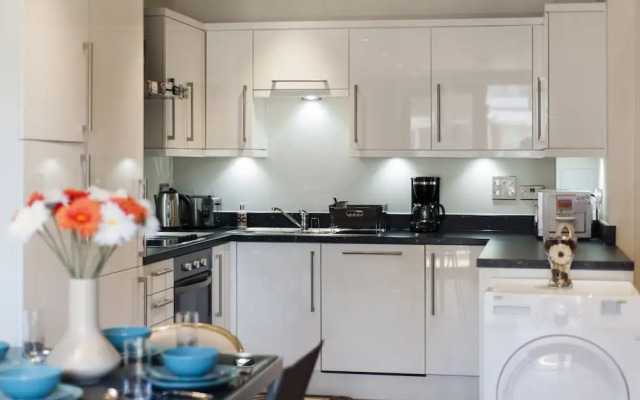 Majestic Maida Vale Home near Regents Park