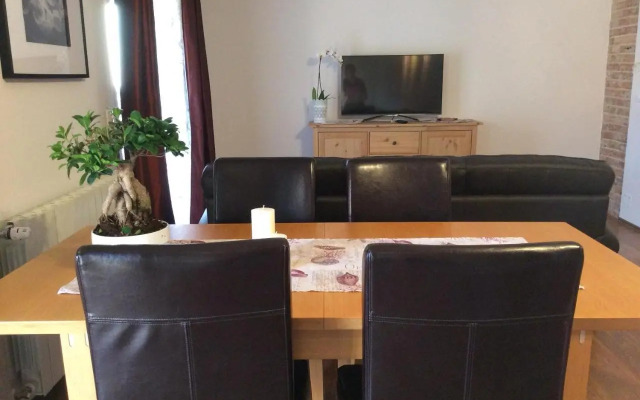 Juli's Place