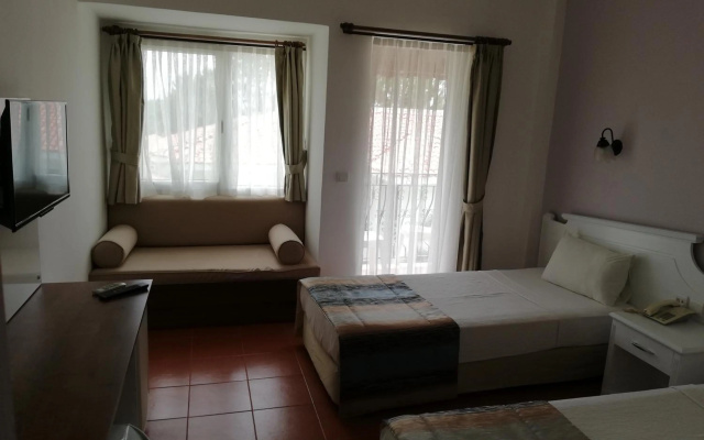 Karbel Beach Hotel