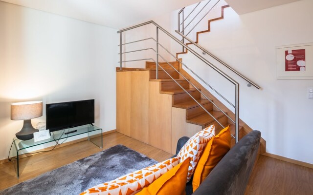 North Star Flats - Ribeira & Cellars