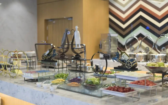 Holiday Inn Express Qingdao Chengyang Central