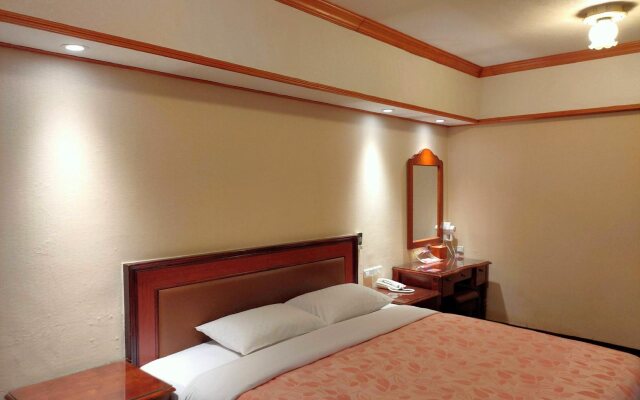 Sin Fu Business Hotel