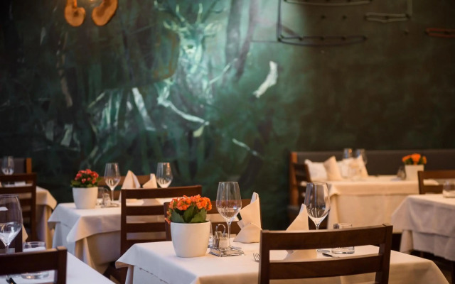 Hotel KRONE - eat, drink, stay