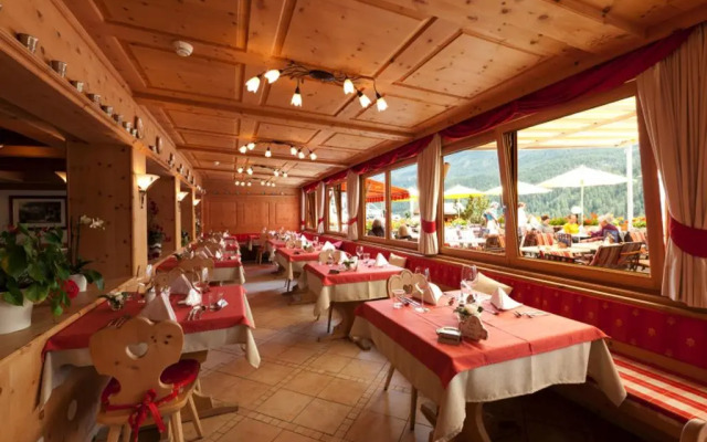 Hotel Astras