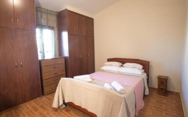 Sunshine Luxury House