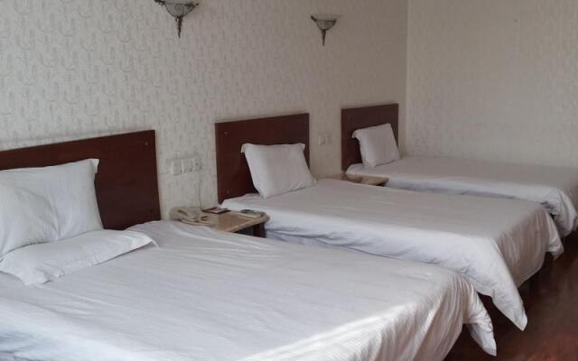 GreenTree Alliance Shandong Qingdao Huangdao ZhanGYAnshan Road ZhonGYAng Hotel
