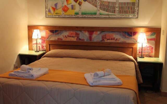 Bed  Breakfast Smile
