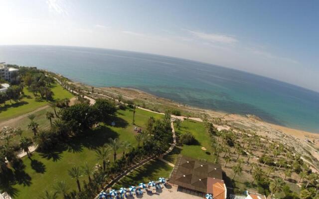 Helios Bay Hotel and Suites