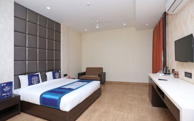 CAPITAL O 10292 Niharika Guest House