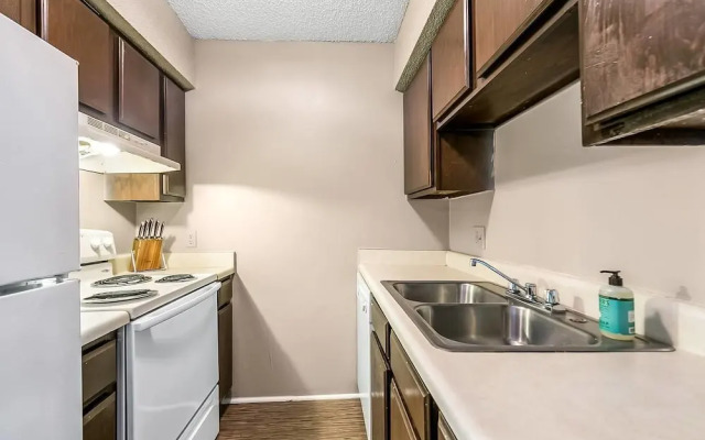 Social Retreat + Pool + Gym