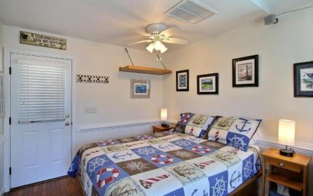 13 Dry Dock Studio Bedroom Condo by RedAwning