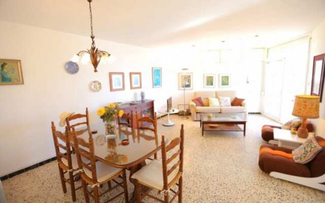 Apartamento Tranquila Para 6 Personas en Cambrils