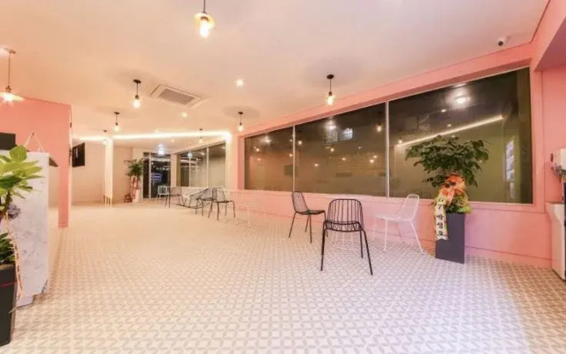 Hotel Razab