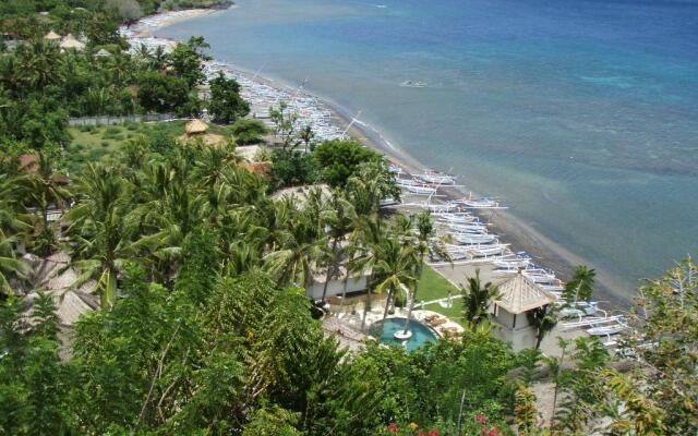 Palm Garden Amed Beach & Spa Resort Bali