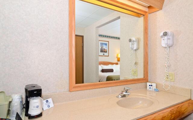 Best Western Northwoods Lodge