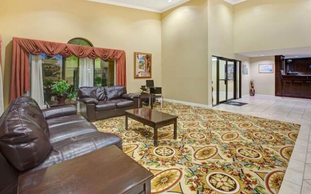 Days Inn LaPorte