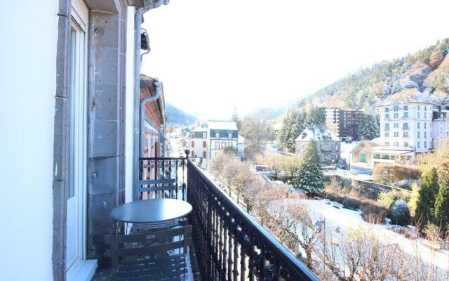 Appartement Mont-Dore, 2 pièces, 4 personnes - FR-1-608-57