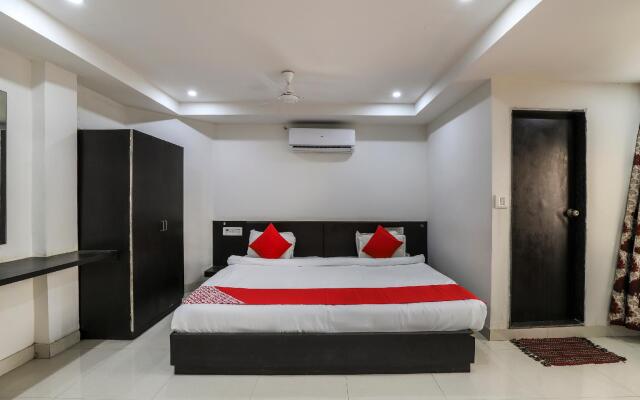 OYO 60489 Hotel Rangoli