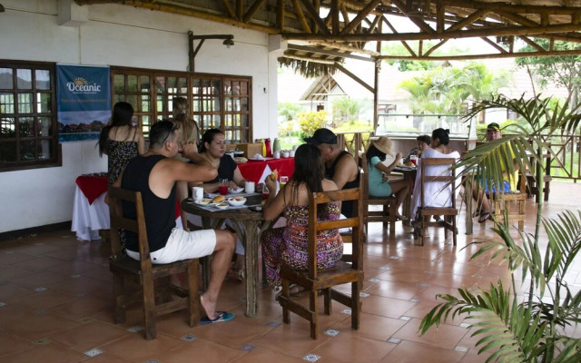 Oceanic Hosteria Y Restaurante