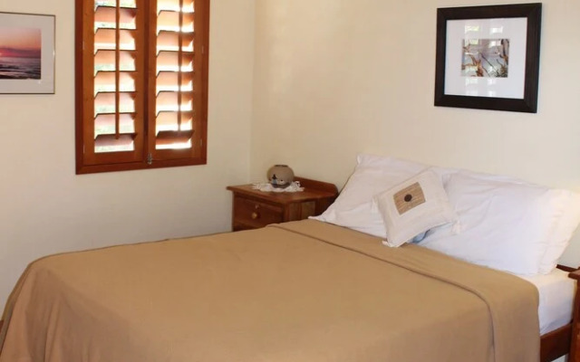 The Crimson Orchid Inn at Orchid Bay