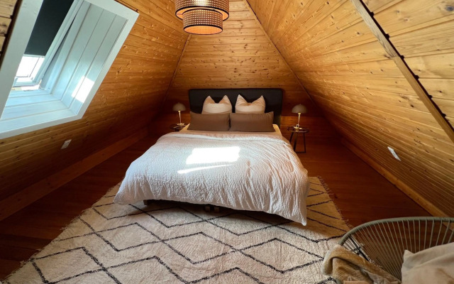 Wohlfühl Loft - Seenähe, Netflix, Boxspringbett, Küche