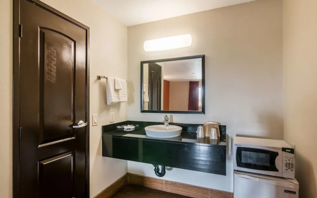 Motel 6 Bell Gardens, CA - Los Angeles